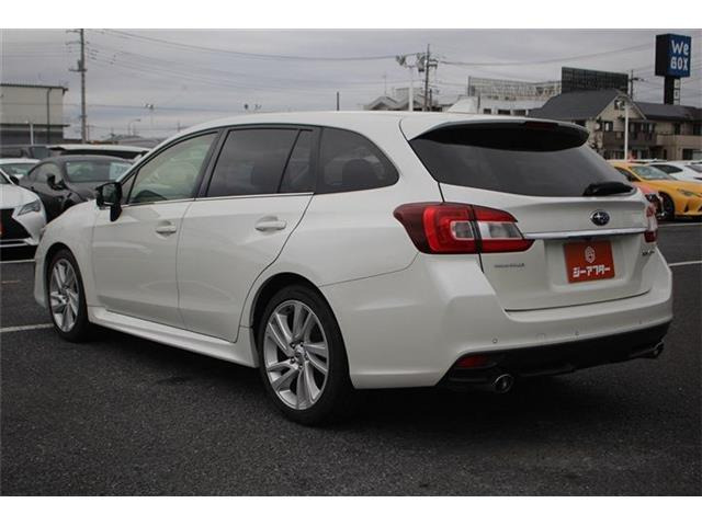 ���Ǝҗl�ւ̔̔��͂��f�肳���Ă��������܂��B �Ԍ������ԗ��̏ꍇ�́A�Ԍ����擾�������x�������z�ŕ\�����Ă���܂��B