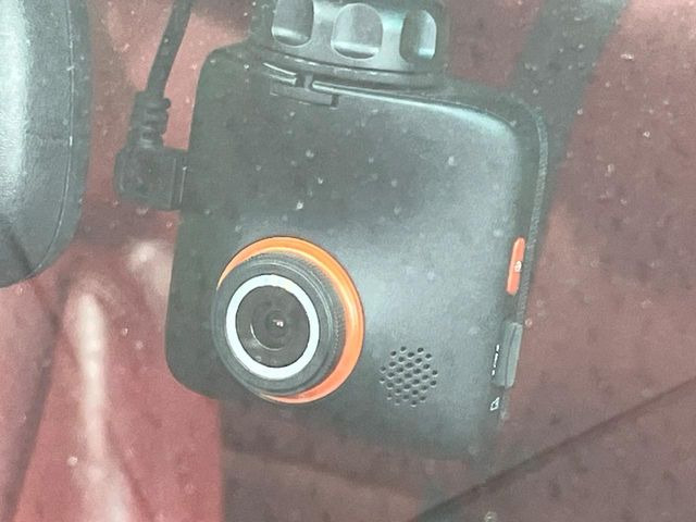 �y�h���C�u���R�[�_�[�z�h���C�u���R�[�_�[����!���s���͂������A������^�]�⎖�̂ɑ��������ہA�f���ŋL�^���A����̃��X�N�ɔ����܂��B���L�^�pSD�J�[�h�͂��q�l�����g�ł��������������K�v������܂��B