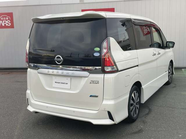 セレナ2.0 ハイウェイスター Vセレクション