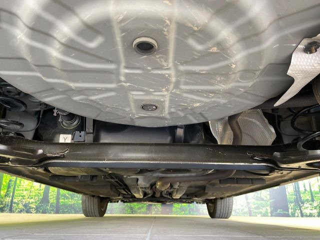 下回りがきれいなうちに、防錆加工の施工がオススメ。降雪地域はもちろん、沿岸部にお住いの方や、趣味でマリン・ウィンタースポーツをされる方にご好評いただいております。