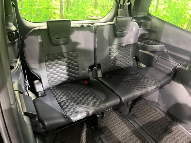 3��ڃV�[�g�͂�������ԗǍD����l�ł��������ƍ����Ē����܂��̂ŁA��l���ł̂��o���������N���N�ł��􂲉Ƒ��ŁA�C�̒m�ꂽ���ԂŁA�h���C�u�ɍs���̂��y���݂ł��ˁ�