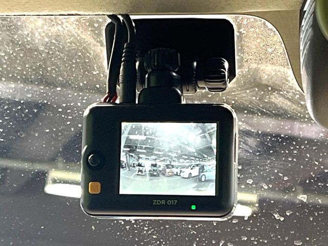 �y�h���C�u���R�[�_�[�z�h���C�u���R�[�_�[����!���s���͂������A������^�]�⎖�̂ɑ��������ہA�f���ŋL�^���A����̃��X�N�ɔ����܂��B���L�^�pSD�J�[�h�͂��q�l�����g�ł��������������K�v������܂��B