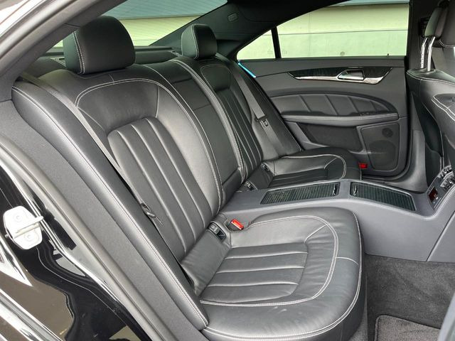 �����:��l����Ԃ��Ă��������������Ȃ��قǁA�������L�X���Ă���܂��B