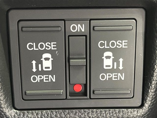 N-BOXカスタムL ターボ スタイルプラス ブラック