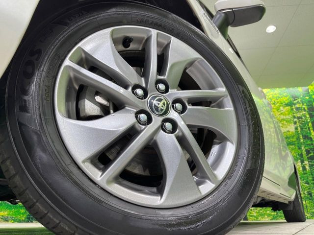 �y����15�C���`�A���~�z�C�[���z�O�ςɃ}�b�`���������A���~�z�C�[���𑕒����Ă���܂��B�e��ЊO�A���~�z�C�[����A�X�^�b�h���X�^�C�����戵�����Ă���܂��B���񂲑��k����������