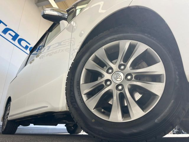 �y�����A���~�z�C�[���z�O�ςɃ}�b�`���������A���~�z�C�[���𑕒����Ă���܂��B�e��ЊO�A���~�z�C�[����A�X�^�b�h���X�^�C�����戵�����Ă���܂��B���񂲑��k����������