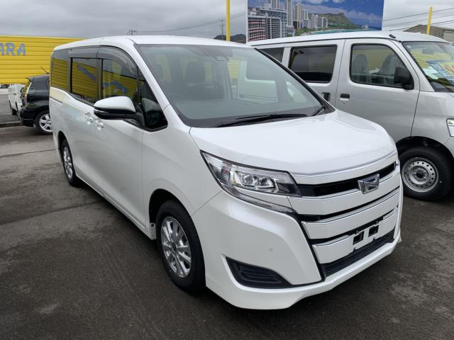 ヴォクシー1.8 ハイブリッド X