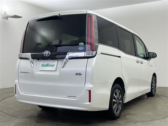 エスクァイアハイブリッド1.8 Gi