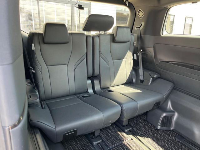 3��ڃV�[�g�͂�������ԗǍD����l�ł��������ƍ����Ē����܂��̂ŁA��l���ł̂��o���������N���N�ł��􂲉Ƒ��ŁA�C�̒m�ꂽ���ԂŁA�h���C�u�ɍs���̂��y���݂ł��ˁ�