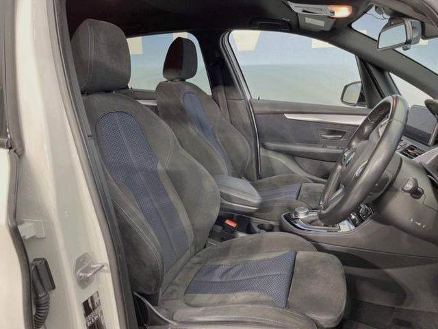 ���V�[�g�̎g�p��:�j��E�ւ�������Ȃ��A�����̒ʂ肫�ꂢ�ȏ�Ԃ��ێ����Ă���܂��B�܂��A�����N���[�j���O�E�R�[�e�B���O�����p�����������܂��B