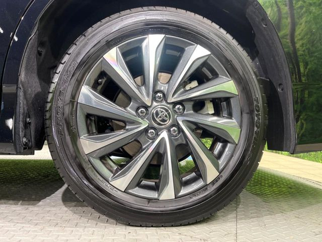 �y����17�C���`�A���~�z�C�[���z�O�ςɃ}�b�`���������A���~�z�C�[���𑕒����Ă���܂��B�e��ЊO�A���~�z�C�[����A�X�^�b�h���X�^�C�����戵�����Ă���܂��B���񂲑��k����������