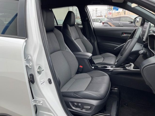 �y�n�[�t���U�[�V�[�g�z�������ƍ���S�n�𗼗������l�C�̃V�[�g���w�ʁE���ʂ̃t�@�u���b�N�f�ނ́A�ʋC���̗ǂ��⊊��ɂ����ɗD��Ă��܂��B�C���╞���ɍ��E���ꂸ���K�ɂ���肢�������܂��B