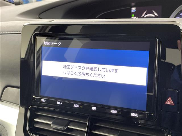 エスティマ2.4 アエラス プレミアム 4WD