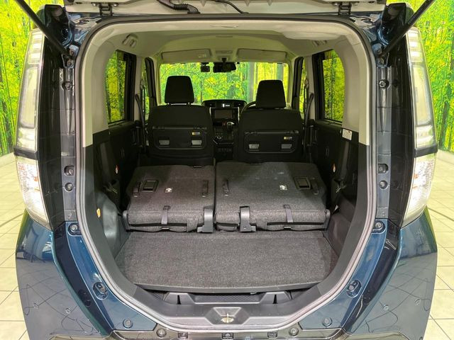 ���i�̂���������ʋ΁A���}���ɏ\���ȉ׎��X�y�[�X���m�ۂ��Ă���܂��B�Z�J���h�V�[�g��|���ƁA�傫�ȉו��̐ύڂ��\�ł���