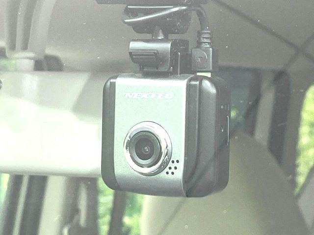 �y�h���C�u���R�[�_�[�z�h���C�u���R�[�_�[����!���s���͂������A������^�]�⎖�̂ɑ��������ہA�f���ŋL�^���A����̃��X�N�ɔ����܂��B���L�^�pSD�J�[�h�͂��q�l�����g�ł��������������K�v������܂��B