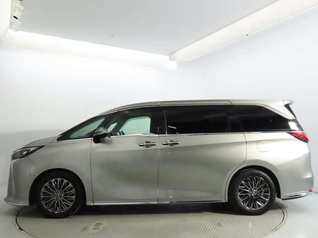 LM500h エグゼクティブ 4WD