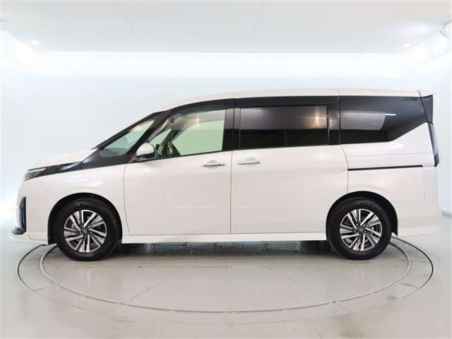 セレナ2.0 ハイウェイスターV