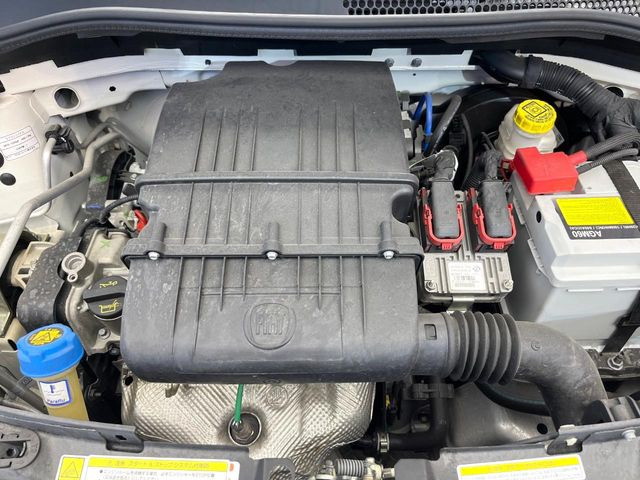 �����X�ł́A�e���[�J�[�̐�p�f�f�e�X�^�[�𓱓��B���Ǝ��i�����e�N�j�J���X�^�b�t���풓���Ă���܂��̂ŁA������̍ۂɂ����S���Ă����p���������܂��B