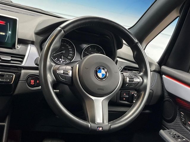 ���n���h�����̃X�������Ȃ��A���ꂢ�ȏ�Ԃ��ێ����Ă���܂��B�e�X�C�b�`���̓�����m�F�ς݂ł��B