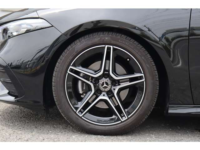 AクラスセダンA200d AMGラインパッケージ