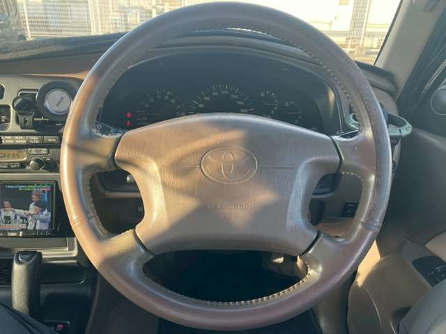 �C�ɂȂ邨�Ԃ�����܂�����E�̓d�b�ԍ����璼�ڂ��X�ɂ��₢���킹���������B�x�����@����ԗ����A��Ԃ܂łȂ�ł������������Ē����܂��B�X�^�b�t�ꓯ���A�����҂����Ă���܂��B