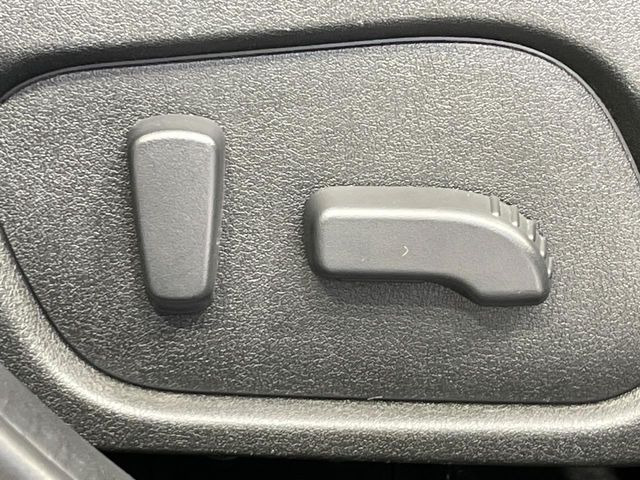 �y�p���[�V�[�g�z�X�C�b�`��ŊȒP�ɃV�[�g�̔��������\!�d��������͂�����܂���!���K�ȃV�[�g�|�W�V�����ɃZ�b�g���āA���K�ȃh���C�u�����y���݂��������B