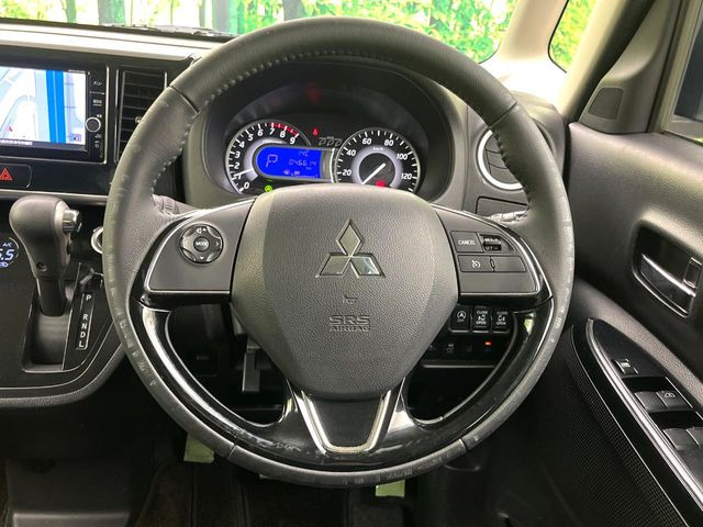 �y�����v�����X�e�A�����O�z�㎿�Ȋv���g�p���邱�ƂŁA��ɂ����������݂ƂĂ��^�]���₷���n���h���ł���