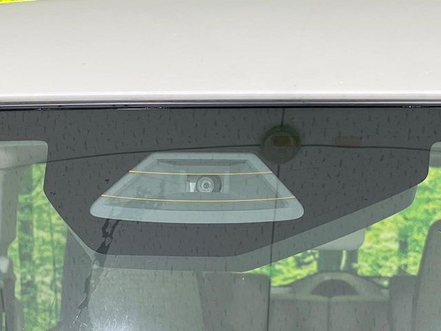 �y�X�Y�L �Z�[�t�e�B�T�|�[�g�z���s���ɑO���̎ԗ�����F�����A�Փ˂������Ȏ��͌x��ƃu���[�L�ŏՓˉ���Ɣ�Q�y�����A�V�X�g�B�����S�Ƀh���C�u�����y���݂��������܂��B