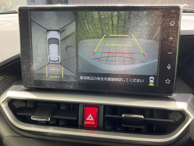 �y�p�m���}���j�^�[�z��p�̃J�����ɂ��A�ォ�猩���낵���悤�Ȏ��_��360�x�N���}�̎��͂��m�F���邱�Ƃ��ł��܂������p�������m�F���₷���A�����ꏊ�ł̐؂�Ԃ��⒓�Ԃ��X���[�Y�ɍs���܂��B