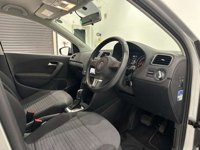 ポロTSI コンフォートライン ブルーモーションテクノロジー