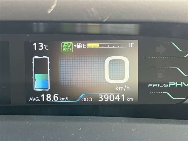 プリウスPHV1.8 A