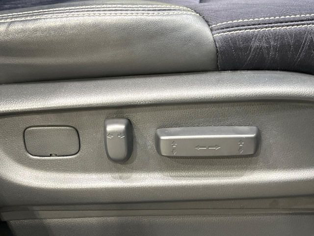 �y�p���[�V�[�g�z�X�C�b�`��ŊȒP�ɃV�[�g�̔��������\!�d��������͂�����܂���!���K�ȃV�[�g�|�W�V�����ɃZ�b�g���āA���K�ȃh���C�u�����y���݂��������B