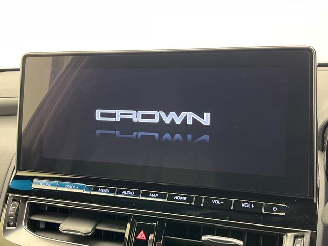 �y���[�J�[�����i�r�z�C���e���A�ɗn�����ރX�^�C���b�V���ȁu��p�݌v�v���[�J�[�i�r�𑕔��􎋔F���⑀�쐫�ȂǊ�{���\�ɂ��D��A���㎿�ȃJ�[���C�t�����y���݂��������܂��B