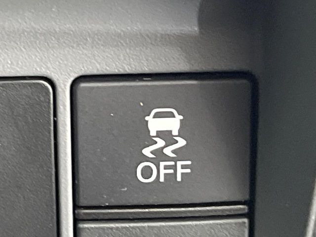 �y������h�~���u�z�ԗ��̉���������m����ƁA�����I�Ɏԗ��̐i�s������ۂ悤�Ɏԗ��𐧌䂵�܂��B�J�̓��ȂǊ���₷���H�ʏ󋵂ł����S�ȉ^�]���\�ł��B