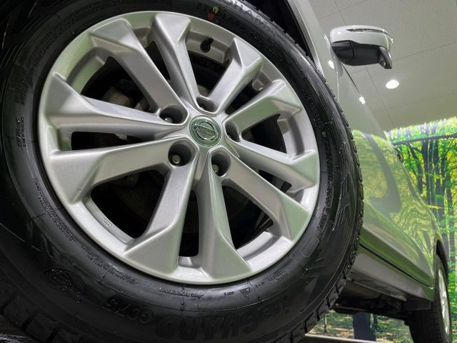 �y����17�C���`�A���~�z�C�[���z�O�ςɃ}�b�`���������A���~�z�C�[���𑕒����Ă���܂��B�e��ЊO�A���~�z�C�[����A�X�^�b�h���X�^�C�����戵�����Ă���܂��B���񂲑��k����������