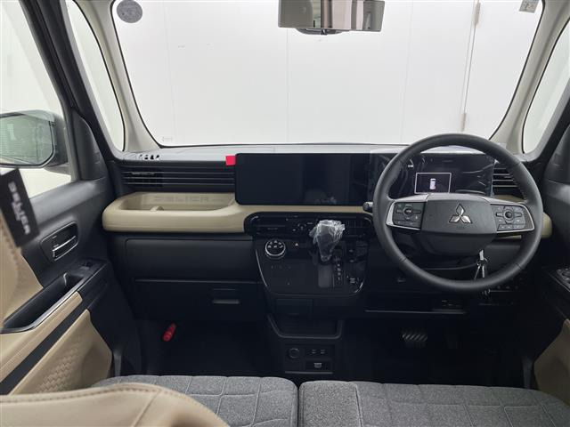 デリカミニT プレミアム デリマル パッケージ 4WD