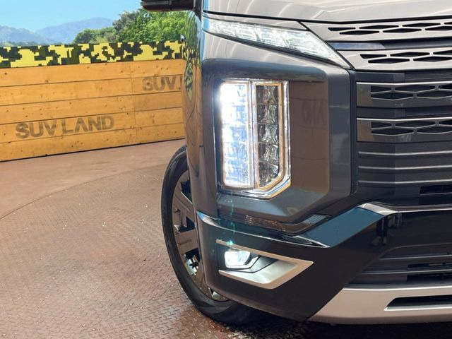 �yLED�w�b�h���C�g�z���V����ԑ��s�����ǍD�Ȏ��E���m�ۂ����S���ĉ^�]�ł��鍂�P�xLED�w�b�h���C�g�𑕔�!�_�����x�������A����d�͂��}�����Ă��܂��B