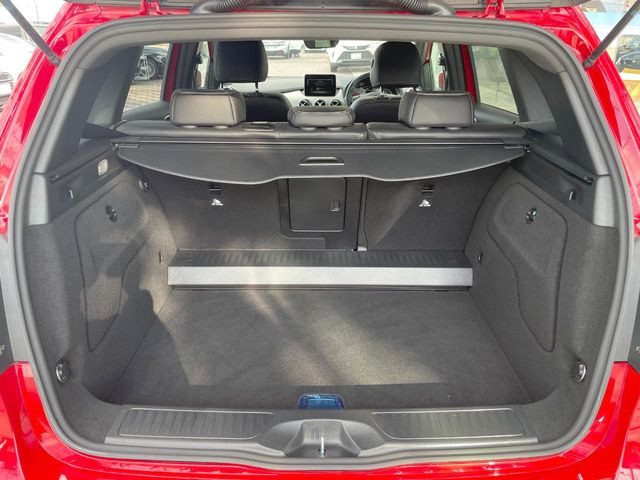 ���g�����N���[��:����L������e�X�y�[�X!���ꂾ���̍L��������΂��������⃌�W���[�Ȃǂɂ��œK�ł�!�g�p�������Ȃ����ꂢ�ȏ�Ԃ��ێ����Ă���܂��B