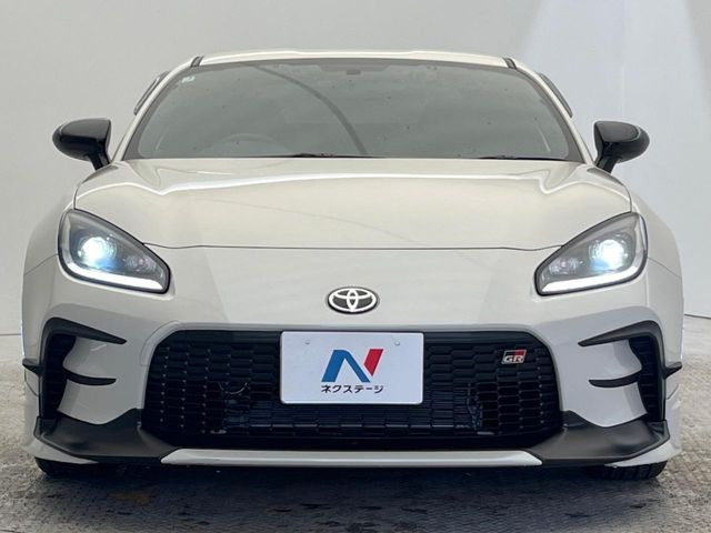 ���Ђł́A�S�ԁw�C�����Ȃ��x�̂��Ԃ̂ݎ�舵���Ă���܂��B��C�o�C���[�ɂ�錵�I�����d����̌�A���Ɍ�̎ԗ��`�F�b�N���s���A�l�N�X�e�[�W���F�肵�����i���Ȓ��ÎԂ����񋟂��Ă���܂��B