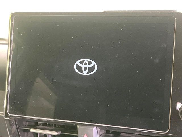 �y10.5�C���` �f�B�X�v���C�I�[�f�B�I�z���ʂ̃f�B�X�v���C��AppleCarPlay��AndroidAuto�����p�\�B�傫�ȉ�ʂŃX�}�z�i�r�A�v���������p���������܂���