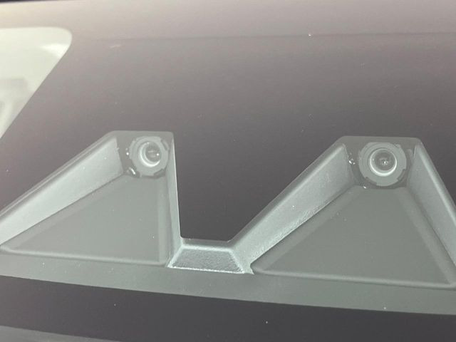 �y�X�}�[�g�A�V�X�g�z���s���ɑO���̎ԗ�����F�����A�Փ˂������Ȏ��͌x��ƃu���[�L�ŏՓˉ���Ɣ�Q�y�����A�V�X�g�B�����S�Ƀh���C�u�����y���݂��������܂��B