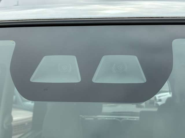 自動(衝突軽減)ブレーキ