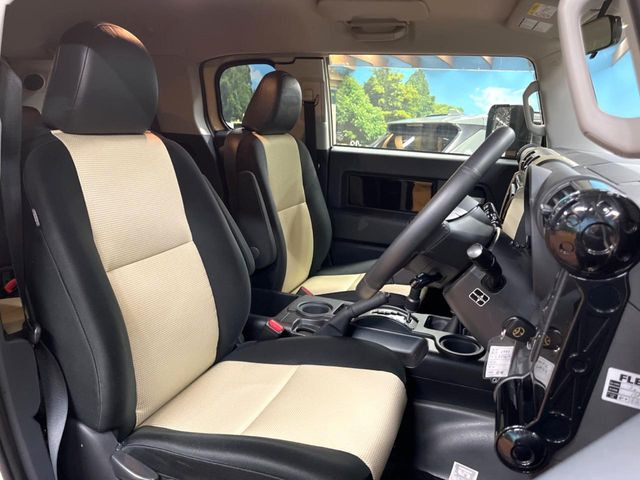 �^�]�Ȃ܂��ɂ͏\���ȃX�y�[�X������A�啿�ȕ��ł��������^�]���Ă�����������ł��B