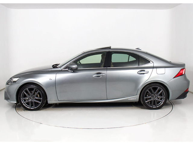 �T�C�h�r���[�Ō�����܂��B�Y��Ȏԗ��ł��邱�Ƃ��������肢�������邩�Ƒ����܂��B