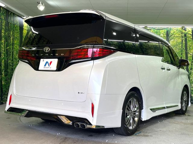 ☆全国のネクステージからお取り寄せが可能※!遠方の店舗に展示してあるクルマが気になる場合も、最寄りの店舗でご覧いただくことが可能です!是非私たちに要望をお聞かせください!※別途費用