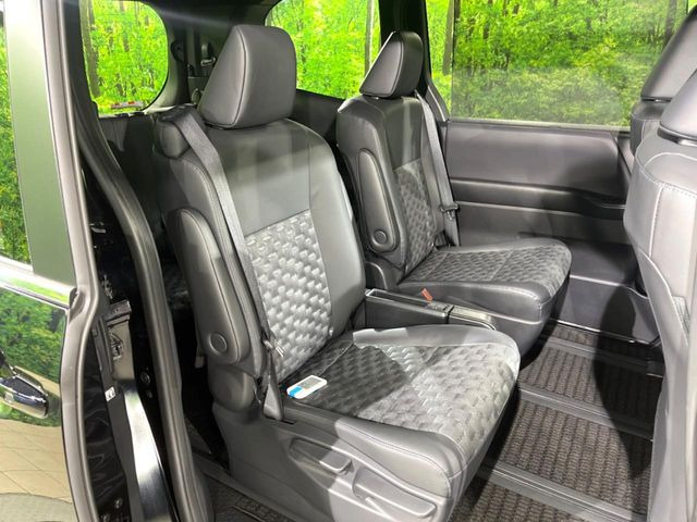 ���ڒ����̓E�H�[�N�X���[�ƂȂ��Ă���܂��B���ڂƎO��ڂ̈ړ�����~�肪�Ƃ��Ă��y�ɂȂ�̂ŁA���~��̍ۂ��X�g���X�������邱�Ƃ͂���܂����