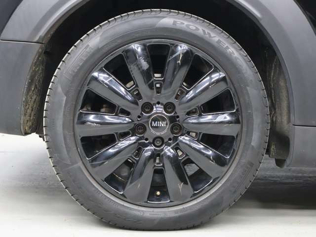 ミニクロスオーバークーパー S E オール4 4WD