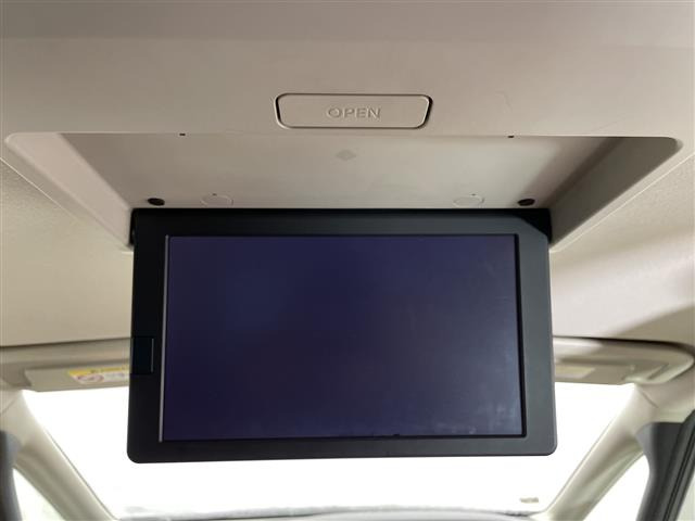 セレナ2.0 ハイウェイスター プロパイロット エディション