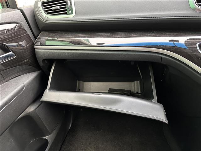 オデッセイ2.0 ハイブリッド アブソルート ホンダセンシング