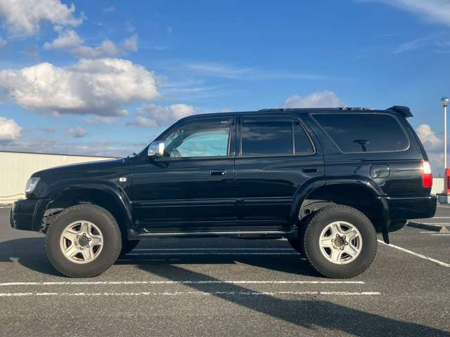 ���X�݌ɂ͊O���A�����N���[�j���O��ɓW�����A�����Ď��̏C�����̗L���A���[�^�[��������̗L������O�ҋ@�ւɂ�錟����S����{���Ă���܂��B�Ԍ��A�����A����h�������ЂőΉ��ł��܂��̂ł����S���������B